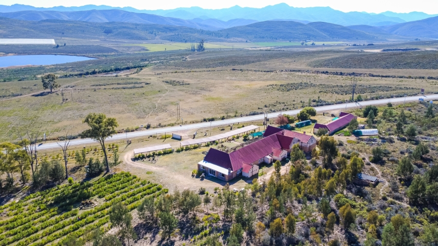 Commercial Property for Sale in Misgund Eastern Cape